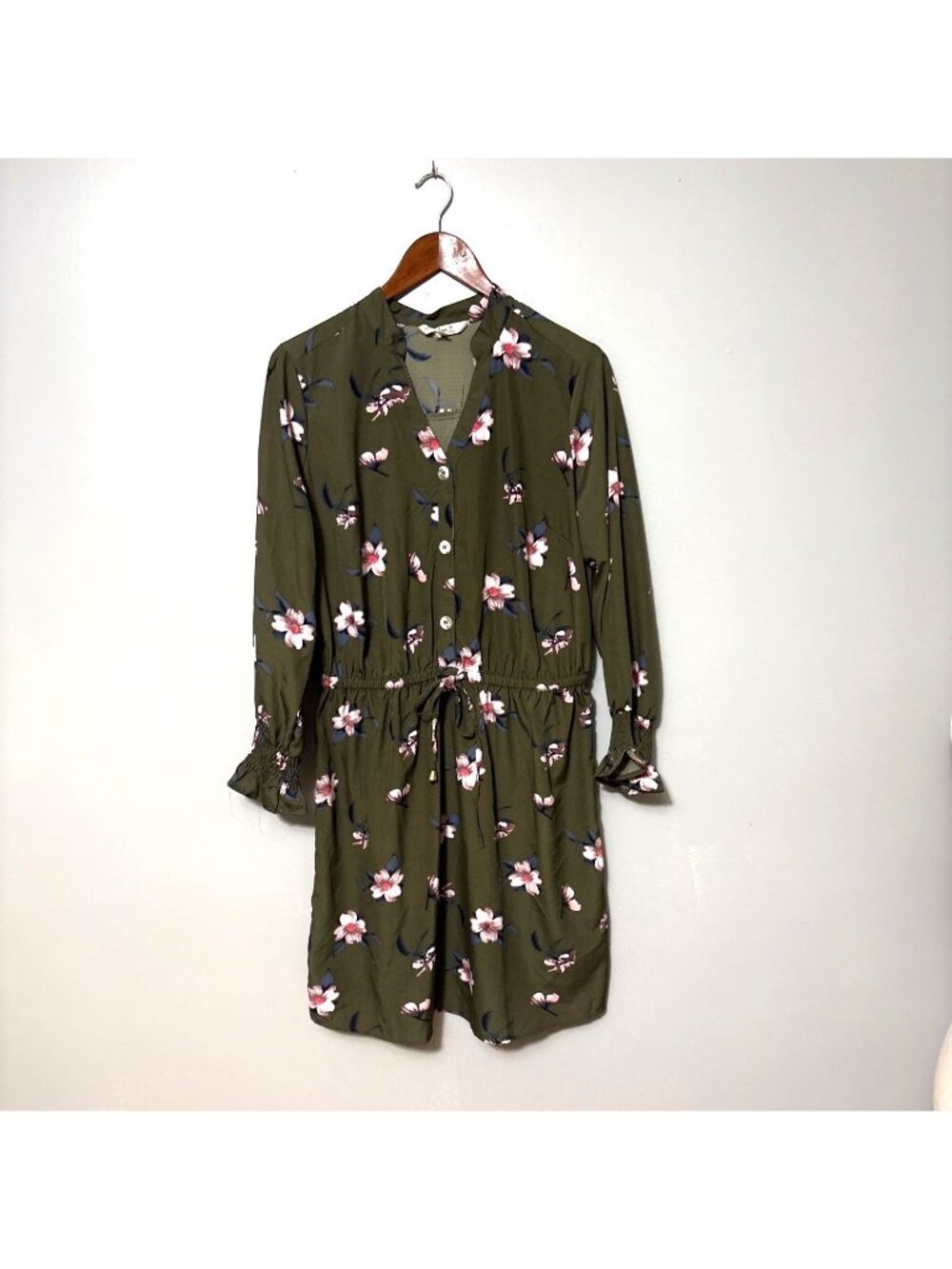Green Floral Button-Down Dress With Long Sleeves & Elastic Waist 1X Indulge Styl